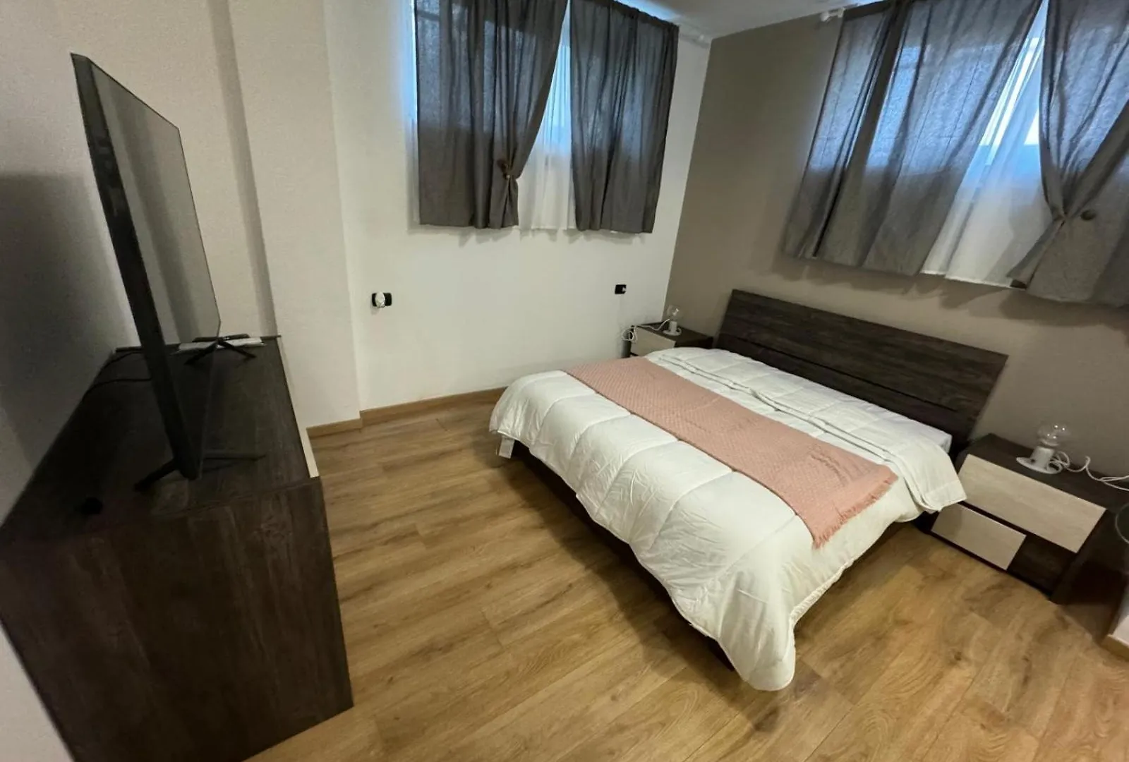 Vimodronebedroom 0*, Vimodrone Italy