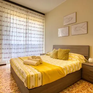 Caseospitali - Casa Luce A Due Passi Dal San Raffaele - 1 Bedroom E Divano In Appartamento